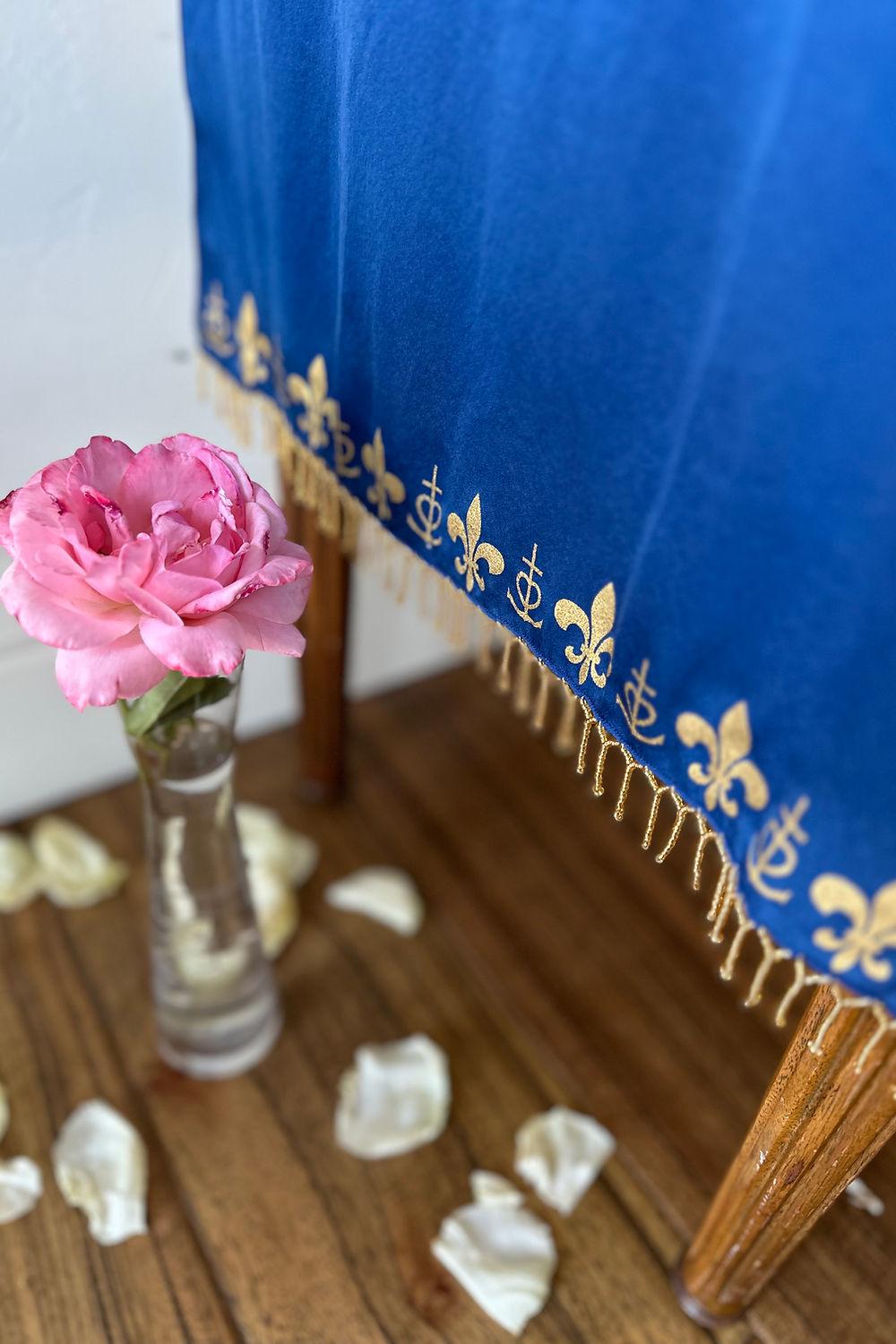 Rose Lineage - Altar Cloth - The Rose Codes