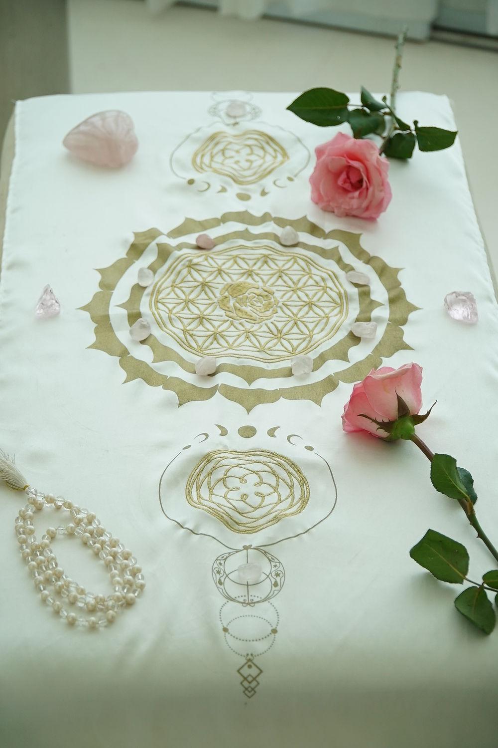 Rose Lineage - Altar Cloth - The Rose Codes
