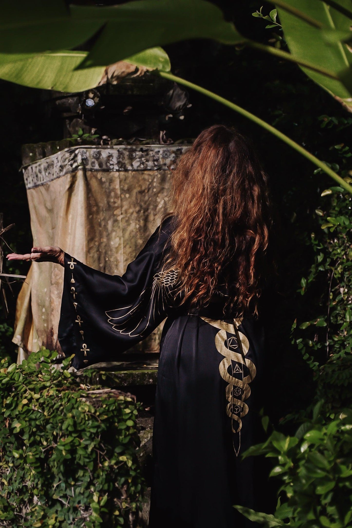 Isis Priestess Kimono (long-sleeve) - The Rose Codes